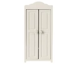 Maileg Small Closet -Odin Parker Toys 11 1015 00 02 2048x b1a094df aec9 49b0 a474 6c69d1ccd41d