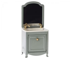 Maileg Miniature Sink With Mirror 9 Maileg Miniature Sink With Mirror -Odin Parker Toys 11 2117 01 1 900x750 resize fill 2048x png