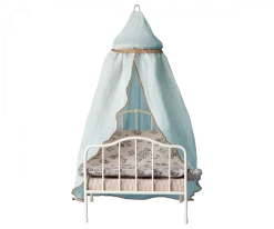 Maileg Mini Bed Canopy 9 Maileg Mini Bed Canopy -Odin Parker Toys 11 2411 02 01 2 900x750 resize fill 2048x png