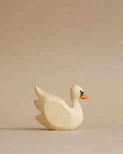 Handmade Holzwald Swan