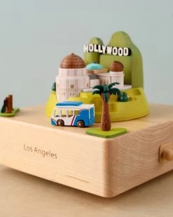 Los Angeles Wooden Music Box 6 Los Angeles Wooden Music Box -Odin Parker Toys 2J2A1163