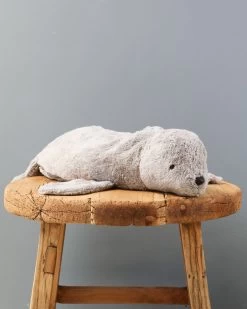Senger Naturwelt Cuddly Animal - Gray Seal -Odin Parker Toys 2J2A4160 2