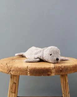 Senger Naturwelt Cuddly Animal - Gray Seal -Odin Parker Toys 2J2A4161 2