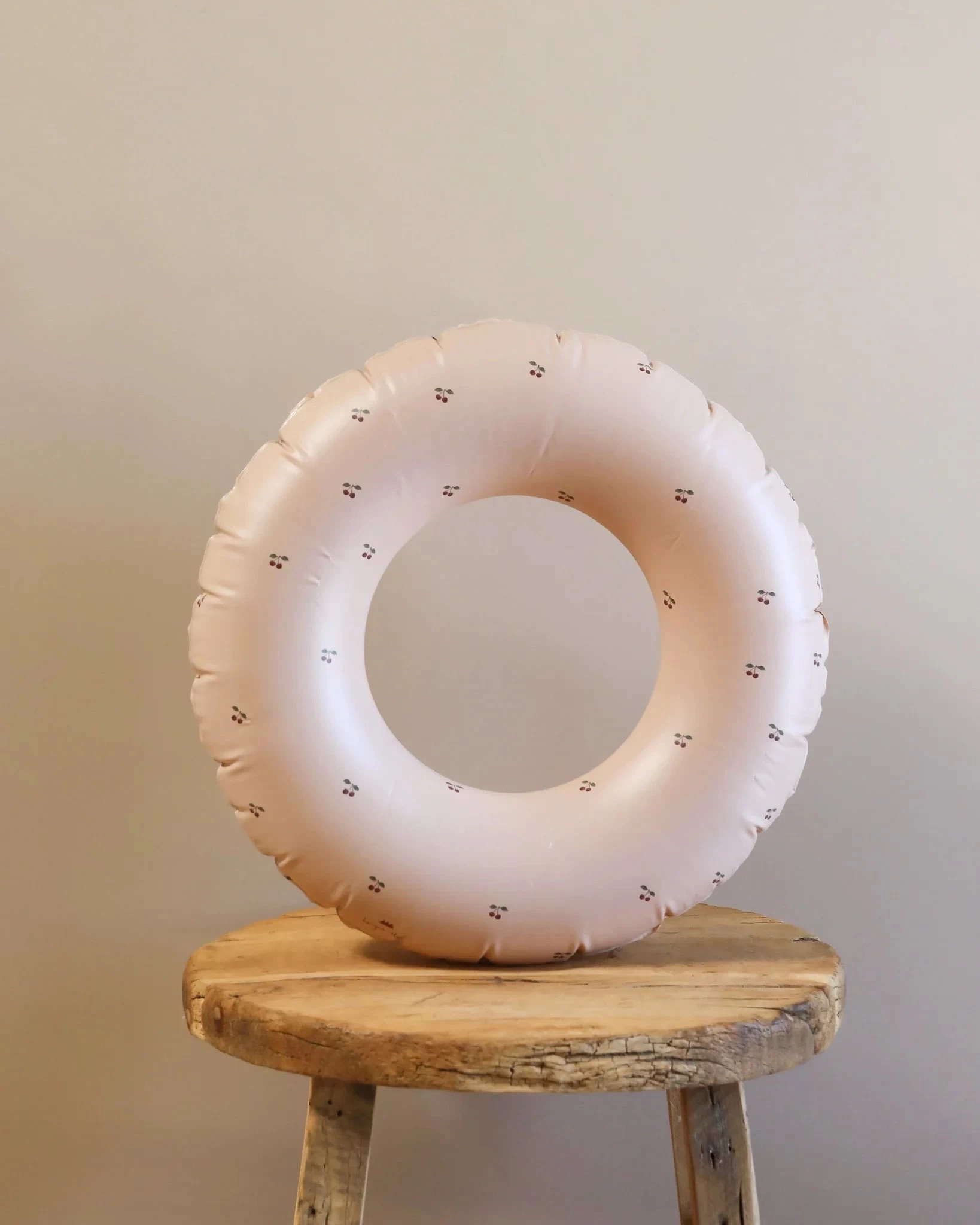 Konges Sløjd Inflatable Junior Swim Ring - Cherry Blush 1 Konges Sløjd Inflatable Junior Swim Ring - Cherry Blush