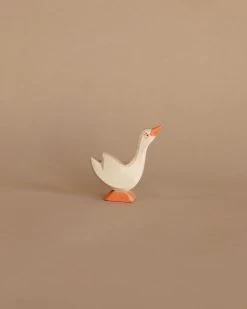 Ostheimer Goose - Head Up