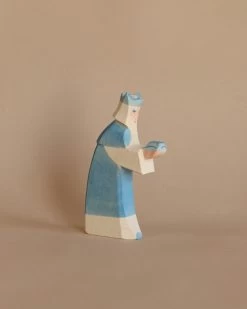 Ostheimer Blue King With Crown