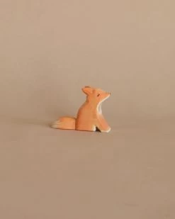 Ostheimer Small Fox - Sitting