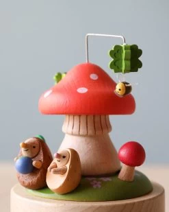 Mini Wooden Mushroom & Hedgehogs Music Box 5 Mini Wooden Mushroom & Hedgehogs Music Box -Odin Parker Toys 2J2A8501