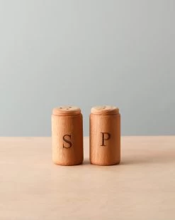 Pretend Play Salt & Pepper Shaker -Odin Parker Toys 2J2A9352 2