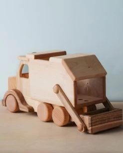Dk Handmade Wooden Garbage Truck -Odin Parker Toys 2J2A9687