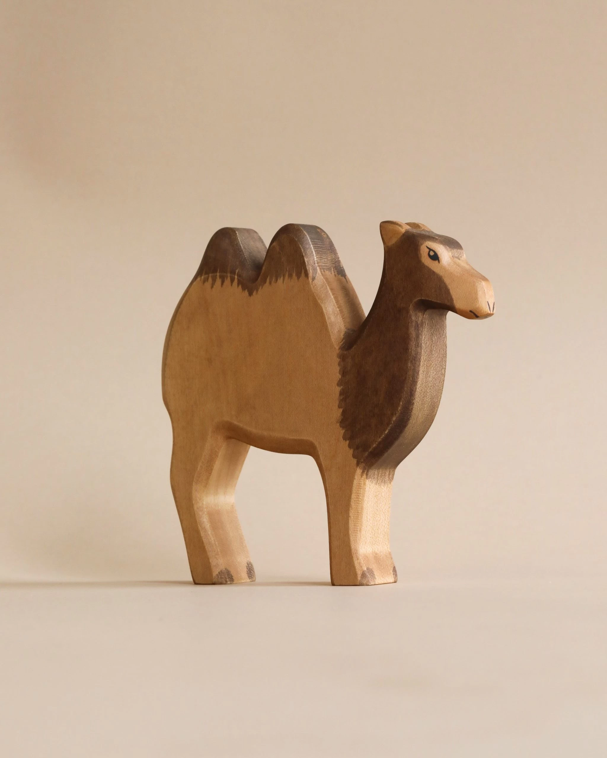 Handmade Holzwald Camel 1 Handmade Holzwald Camel
