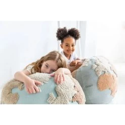 Lorena Canals Pouf World Map -Odin Parker Toys 2f5ce4f5ccdaed206dd4b39e241b4b31f4752cb9d4411343190a600cc4e7a470 png