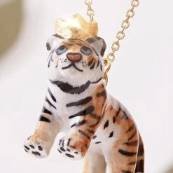 Tiger King Necklace -Odin Parker Toys 71944544830ba76657e316f94b05887cdb2958db4e348d1811d52cc3a8d79e87 jpeg