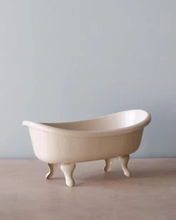 Maileg Mini Bathtub -Odin Parker Toys IMG 2496