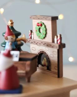 Pre-order: Santa's Christmas Concert Music Box (ships Early November) -Odin Parker Toys IMG 3194