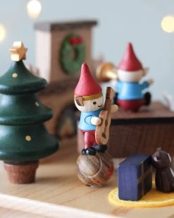 Pre-order: Santa's Christmas Concert Music Box (ships Early November) -Odin Parker Toys IMG 3197