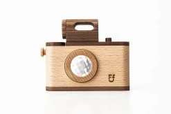 Father’s Factory | Vintage Style Wooden Toy Camera -Odin Parker Toys ProductPage Toy ProductImage 35MM Vin Product3 2048x2048 48aac1cb e002 479c b226 b478e821df48