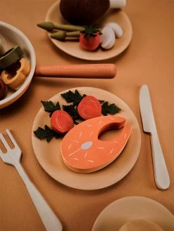 Sabo Concept Handmade Wooden Dinner Set -Odin Parker Toys att saboconcept deb5c6032fde0bfccd0a0759604b3903