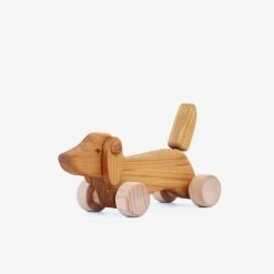 Wooden Dachshund Puppy -Odin Parker Toys bajo weinerdog 2 672x672 b9af00fd d9e9 4231 ada9 e1d3fa250479