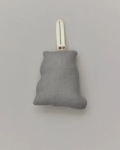 Coral & Tusk Ice Skater Bears Ornament 6 Coral & Tusk Ice Skater Bears Ornament -Odin Parker Toys coralandtusk ornament ice skater bears back 2 1024x jpg