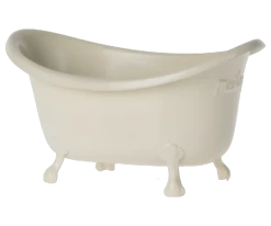 Maileg Bathtub (Miniature) 8 Maileg Bathtub (Miniature) -Odin Parker Toys image 2022 06 08T134354 832 2048x png